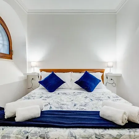 Colosseocharmingsuite Apartament